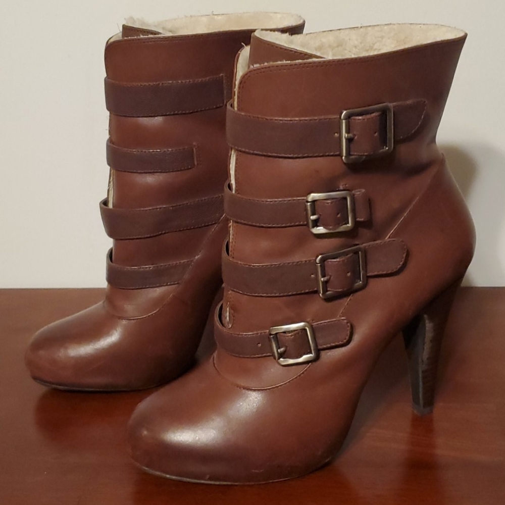 Gianni Bini sherpa lined booties,size 9 - Picture 1 of 9